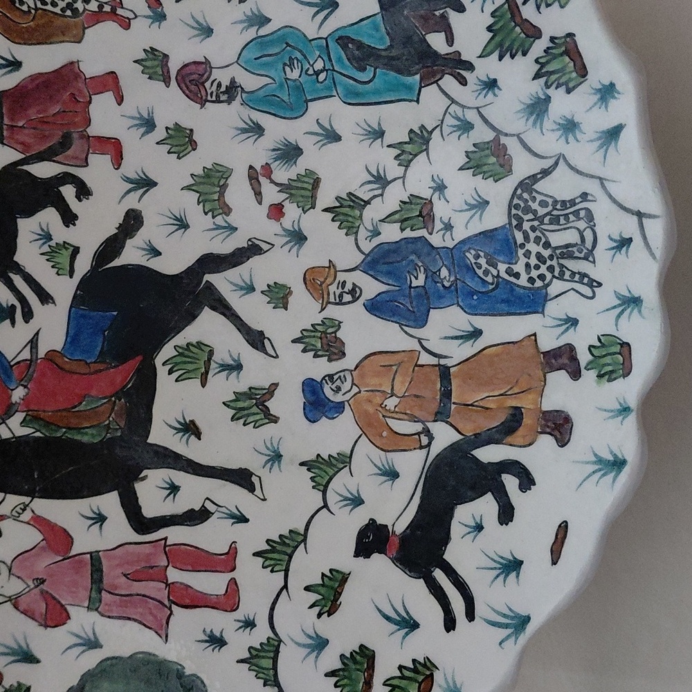 Turkish Decorative Wall Plate with Hunting Scene, made In Kutahya Turkey - Picture 8 of 10